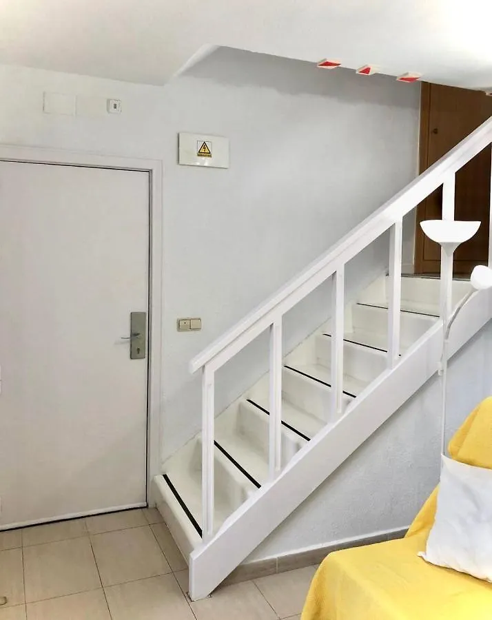 Apartamento Primera linea de playa en Benalmadena , vistas al mar, Aloha Playa, Malaga