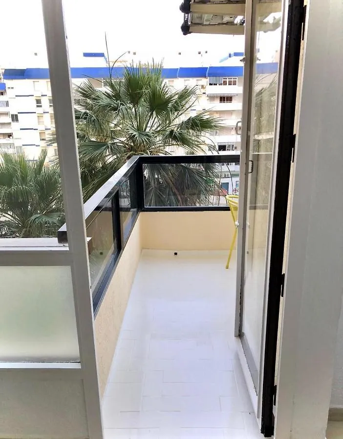 Apartamento Primera linea de playa en Benalmadena , vistas al mar, Aloha Playa, Malaga